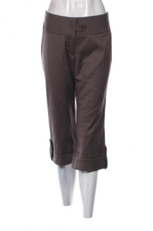 Pantaloni de femei Saint Tropez, Mărime M, Culoare Maro, Preț 133,99 Lei