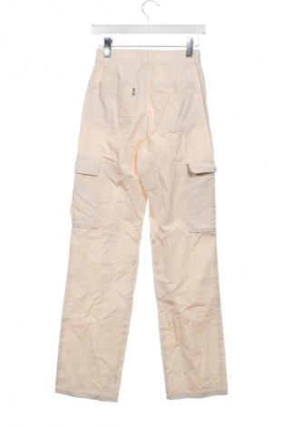 Pantaloni de femei Stradivarius, Mărime XS, Culoare Ecru, Preț 98,99 Lei