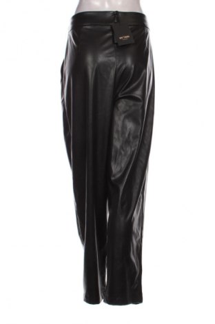 Pantaloni de femei TWINSET, Mărime XL, Culoare Negru, Preț 438,99 Lei