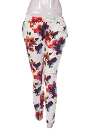 Pantaloni de femei Vero Moda, Mărime S, Culoare Multicolor, Preț 64,99 Lei