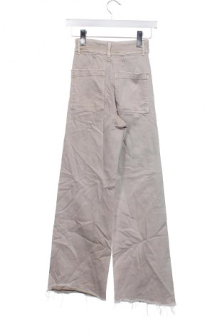 Дамски панталон Zara, Размер XS, Цвят Екрю, Цена 27,99 лв.