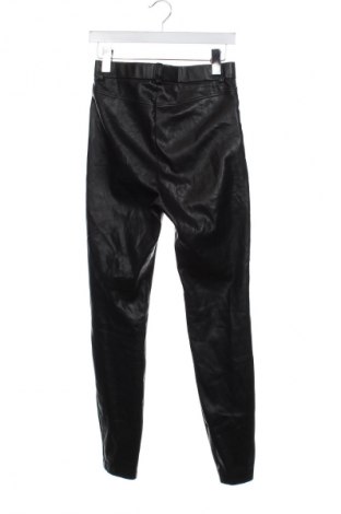 Pantaloni de femei Zara, Mărime M, Culoare Negru, Preț 80,99 Lei