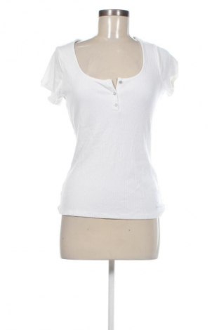 Női top Guess, Méret XL, Szín Fehér, Ár 11 099 Ft
