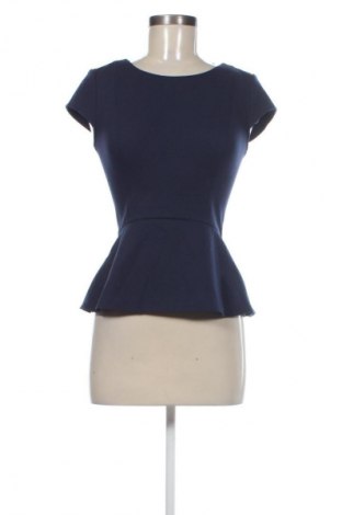 Γυναικείο τοπ Hugo Boss, Μέγεθος S, Χρώμα Μπλέ, Τιμή 65,99 €