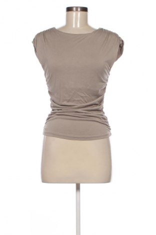 Top de femei Primark, Mărime S, Culoare Gri, Preț 94,99 Lei
