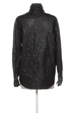 Γυναικείο δερμάτινο μπουφάν Bershka, Μέγεθος M, Χρώμα Μαύρο, Τιμή 37,99 €