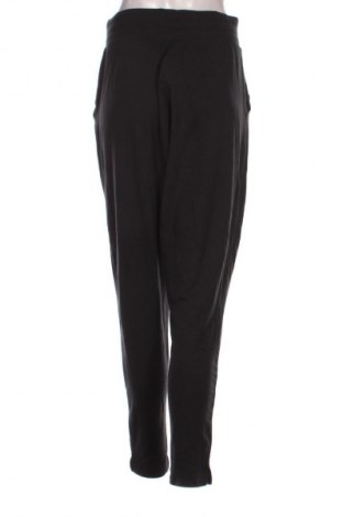 Pantaloni trening de femei Bpc Bonprix Collection, Mărime S, Culoare Negru, Preț 42,99 Lei
