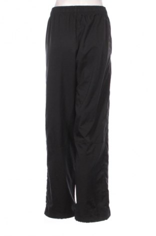Pantaloni trening de femei Nike, Mărime M, Culoare Negru, Preț 133,99 Lei