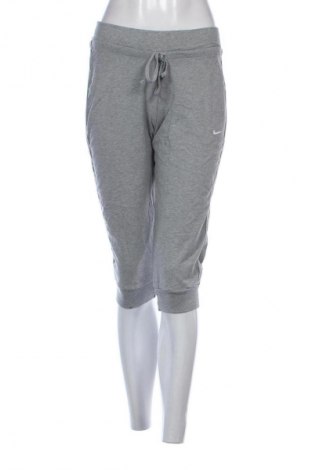 Dámské tepláky Nike, Velikost M, Barva Šedá, Cena  519,00 Kč