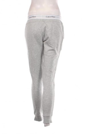 Pantaloni trening de femei Unbranded, Mărime M, Culoare Gri, Preț 94,99 Lei