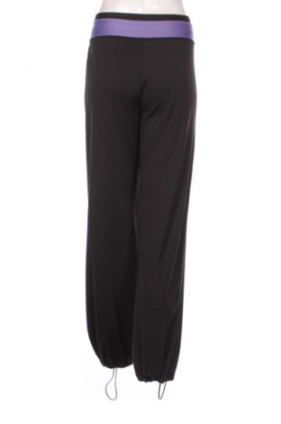 Pantaloni trening de femei Unbranded, Mărime L, Culoare Multicolor, Preț 94,99 Lei