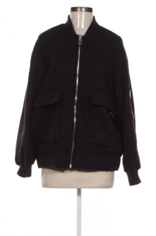 Geacă de femei Bershka, Mărime M, Culoare Negru, Preț 156,99 Lei
