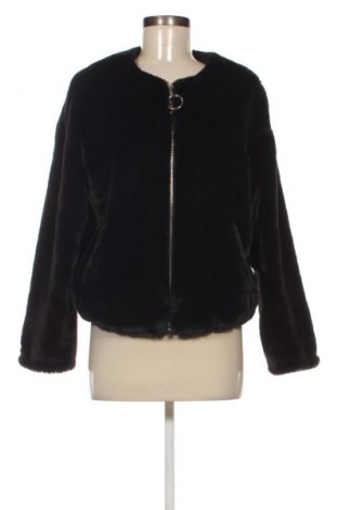 Kurtka damska Bershka, Rozmiar M, Kolor Czarny, Cena 157,99 zł