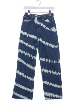 Kinderjeans H&M, Größe 13-14y/ 164-168 cm, Farbe Blau, Preis 9,99 €