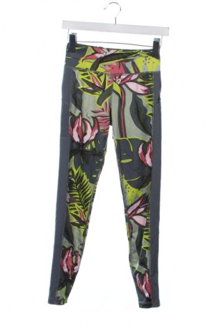 Detské legíny  Adidas, Veľkosť 12-13y/ 158-164 cm, Farba Viacfarebná, Cena  17,95 €