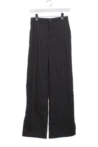 Dziecięce spodnie H&M, Rozmiar 14-15y/ 168-170 cm, Kolor Kolorowy, Cena 31,99 zł