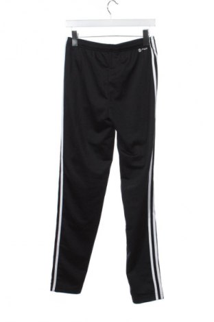 Παιδική κάτω φόρμα Adidas, Μέγεθος 15-18y/ 170-176 εκ., Χρώμα Μαύρο, Τιμή 19,99 €