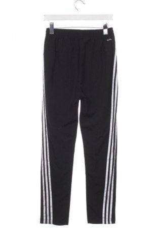 Детско спортно долнище Adidas, Размер 12-13y/ 158-164 см, Цвят Черен, Цена 29,99 лв.