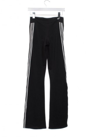 Pantaloni de trening, pentru copii Adidas, Mărime 15-18y/ 170-176 cm, Culoare Multicolor, Preț 115,99 Lei