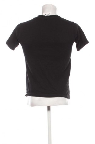 Ανδρικό t-shirt FILA, Μέγεθος S, Χρώμα Μαύρο, Τιμή 17,99 €