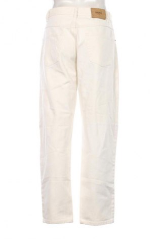 Férfi farmernadrág Hugo Boss, Méret M, Szín Fehér, Ár 27 749 Ft