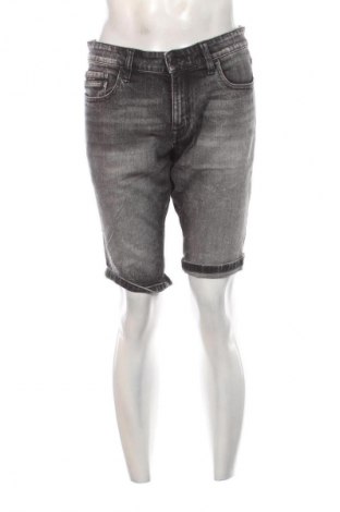 Pantaloni scurți de bărbați Calvin Klein Jeans, Mărime L, Culoare Negru, Preț 202,99 Lei