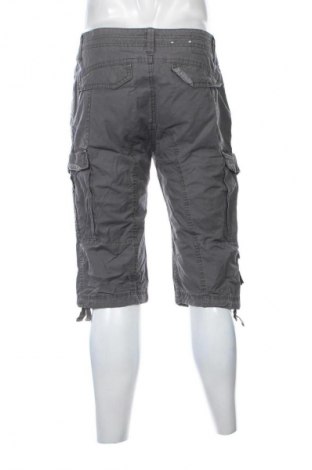 Pánske kraťasy  Esprit, Veľkosť M, Farba Sivá, Cena  19,95 €