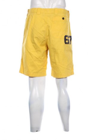 Pantaloni scurți de bărbați Polo Jeans Company by Ralph Lauren, Mărime M, Culoare Galben, Preț 152,99 Lei