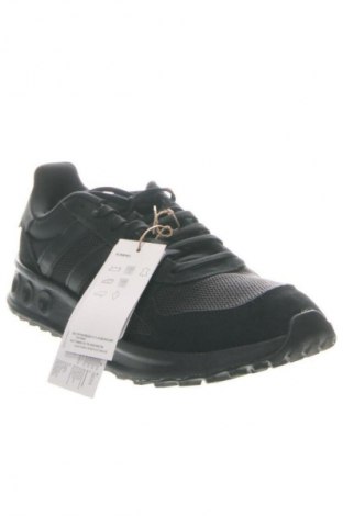 Încălțăminte bărbătească Adidas, Mărime 42, Culoare Negru, Preț 664,99 Lei