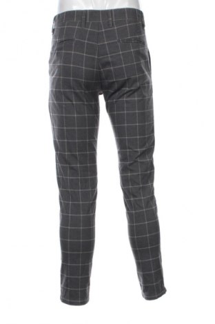 Pantaloni de bărbați BOSS, Mărime M, Culoare Multicolor, Preț 336,99 Lei
