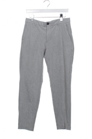 Pantaloni de bărbați Bershka, Mărime S, Culoare Gri, Preț 127,99 Lei