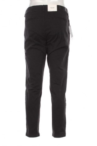 Pantaloni de bărbați Jack & Jones, Mărime M, Culoare Negru, Preț 323,99 Lei