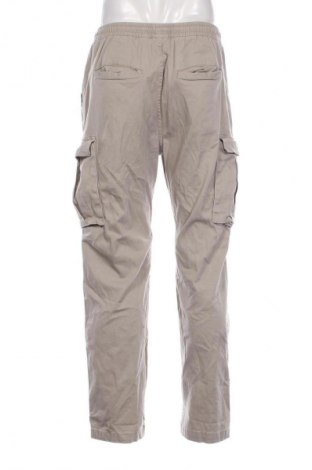 Pantaloni de bărbați Jean Pascale, Mărime M, Culoare Bej, Preț 51,99 Lei