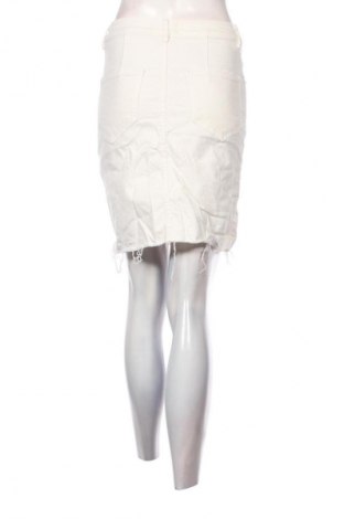 Fustă ASOS, Mărime S, Culoare Alb, Preț 139,99 Lei