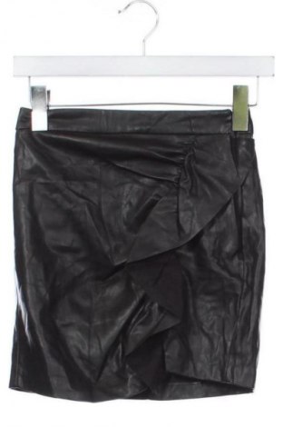 Sukňa Bershka, Veľkosť XS, Farba Čierna, Cena  11,95 €