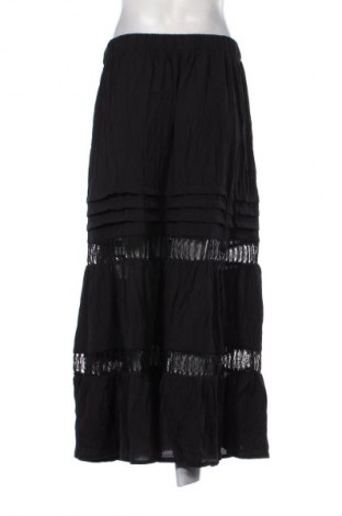 Sukně BloomChic, Velikost L, Barva Černá, Cena  659,00 Kč
