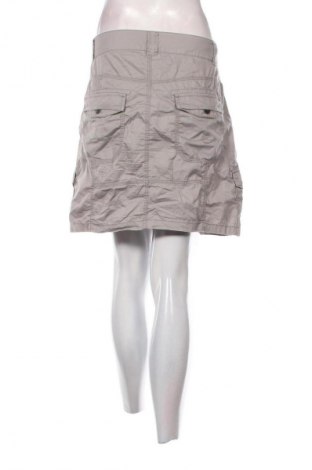 Пола Edc By Esprit, Размер XL, Цвят Сив, Цена 41,99 лв.
