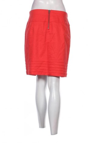 Пола Edc By Esprit, Размер M, Цвят Червен, Цена 17,99 лв.