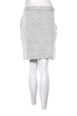 Пола Edc By Esprit, Размер L, Цвят Сив, Цена 16,99 лв.