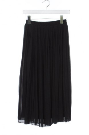 Sukně H&M, Velikost XS, Barva Černá, Cena  379,00 Kč
