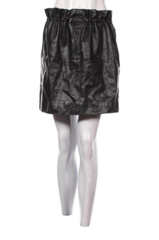 Sukně H&M, Velikost L, Barva Černá, Cena  219,00 Kč