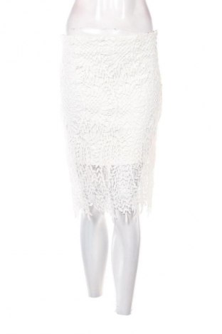 Rock LUXXEL, Größe M, Farbe Weiß, Preis 13,99 €