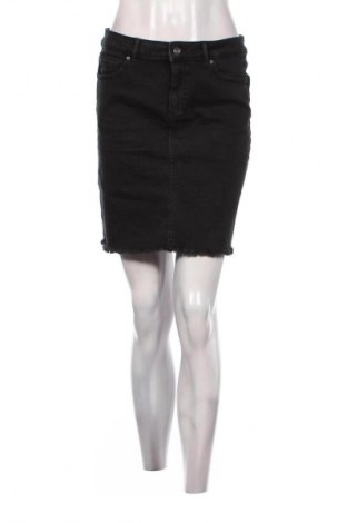 Spódnica Pieces, Rozmiar L, Kolor Czarny, Cena 88,99 zł