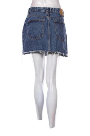 Spódnica Pull&Bear, Rozmiar M, Kolor Niebieski, Cena 38,99 zł