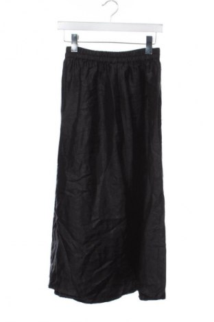 Φούστα Reserved, Μέγεθος XS, Χρώμα Μαύρο, Τιμή 14,99 €