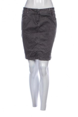 Rock S.Oliver, Größe M, Farbe Grau, Preis 11,99 €