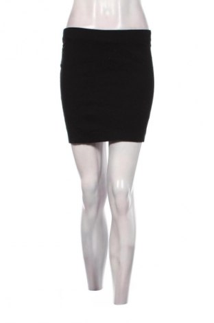 Rock Stradivarius, Größe S, Farbe Schwarz, Preis 1,99 €