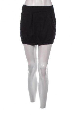 Rock United Colors Of Benetton, Größe M, Farbe Schwarz, Preis 8,99 €
