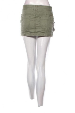 Rock United Colors Of Benetton, Größe M, Farbe Grün, Preis 5,99 €