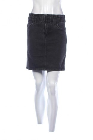 Fustă Vero Moda, Mărime S, Culoare Negru, Preț 88,99 Lei